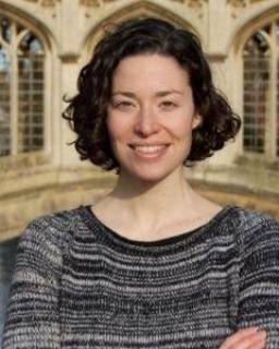Dr Helen Curry